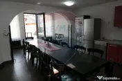 Vilă cu 10 camere de vânzare în zona Centrala 