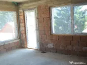 Busteni-Garsoniera de vacanta langa partie 