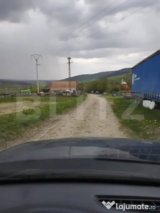 Teren extravilan 3621 mp, in Petrestii de Mijloc