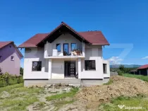 Casa individuala cu 5 camere, 200 mp,24 ari teren, zona Orhe