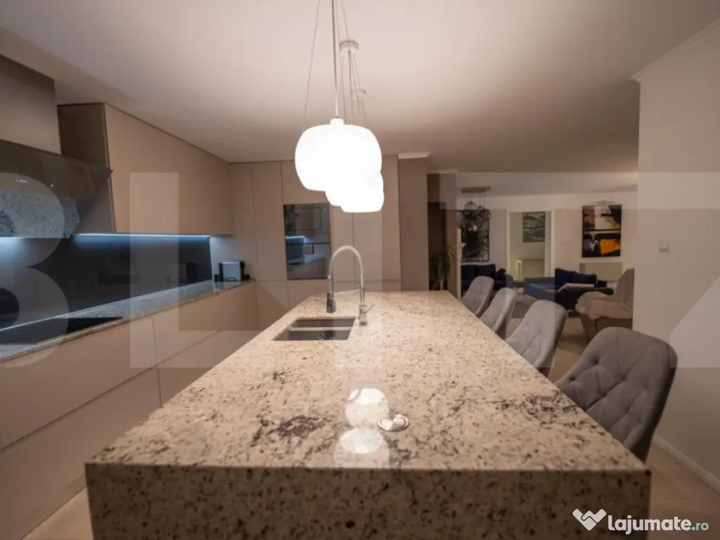 Casă ultra modernă, 280mp – disponibilă imediat