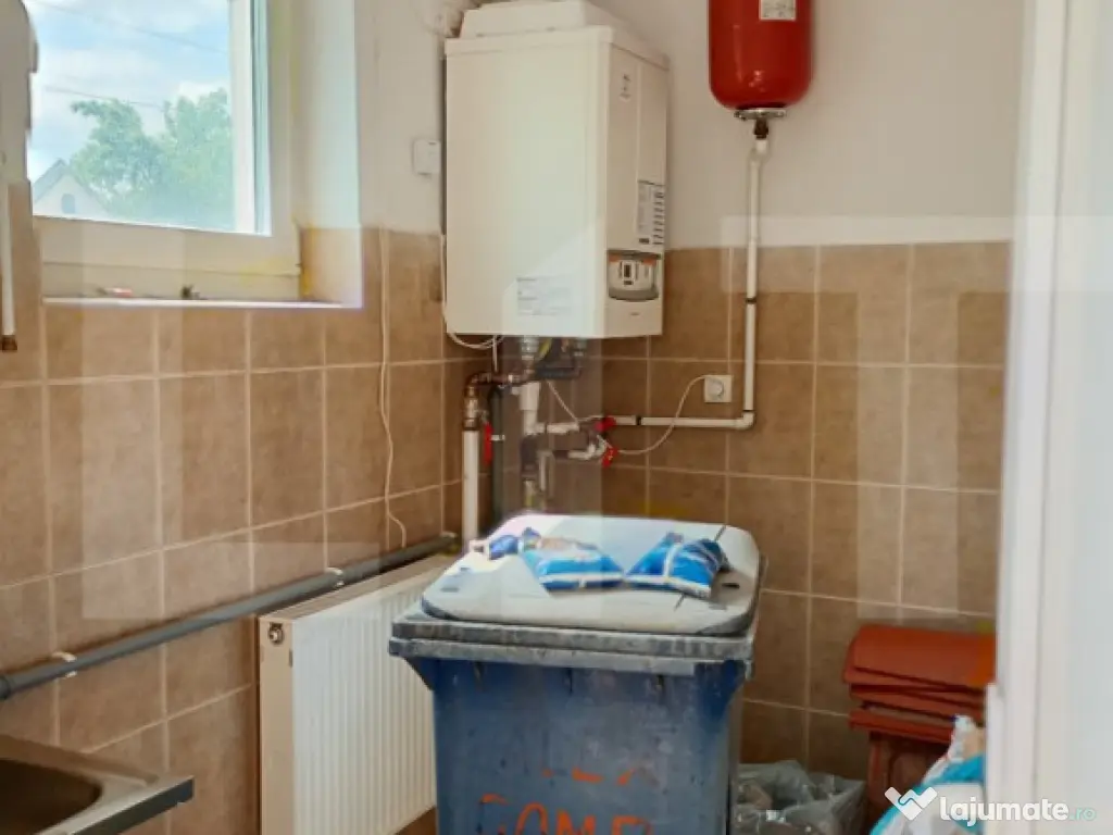 Spatiu comerical, de inchiriat, 375 mp, zona Casa indiv