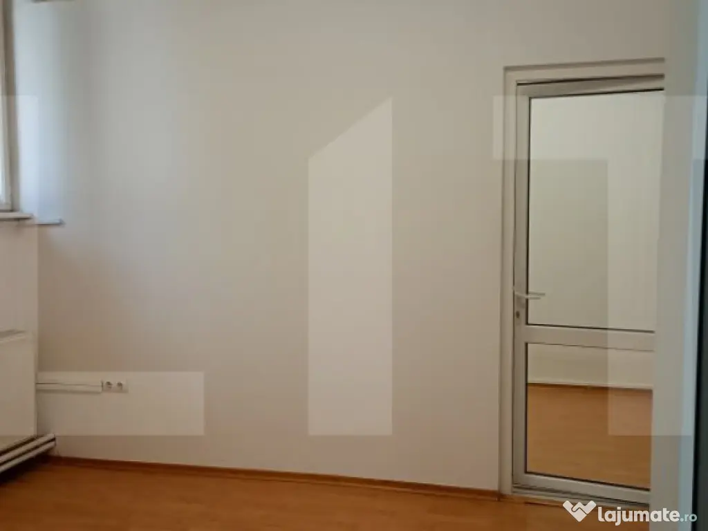 Spatiu comerical, de inchiriat, 375 mp, zona Casa indiv