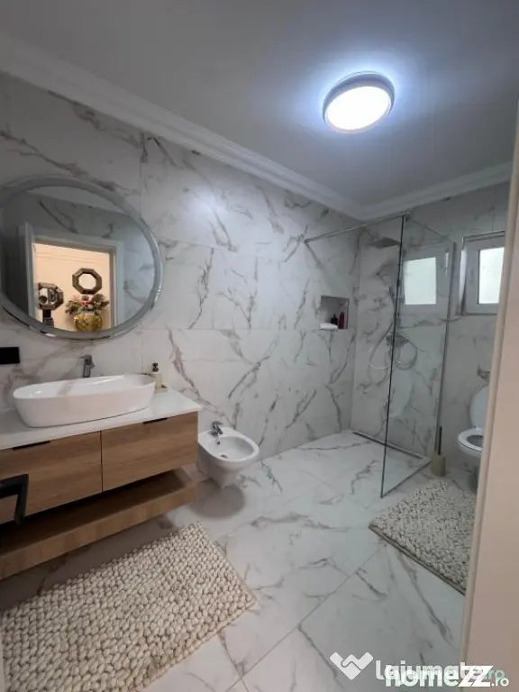Casa noua, mobilata si utilata lux, Radauti