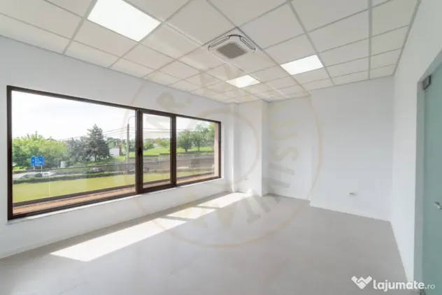 Spațiu comercial generos – 160 mp – poziție premium pe