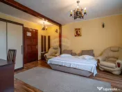 Proprietate deosebită de vânzare în Bușteni - Pensiun... 