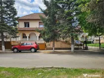 Vila in inima orasului Deva