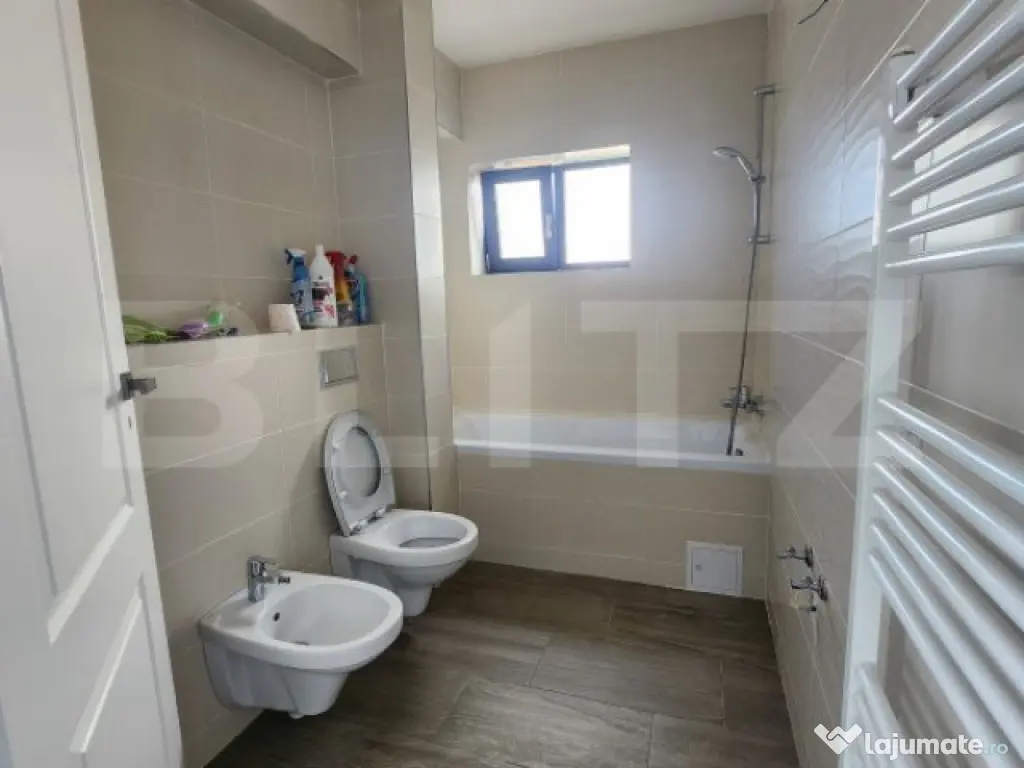 Apartament de vanzare cu 3 camere, 81 mp, zona Donath Park