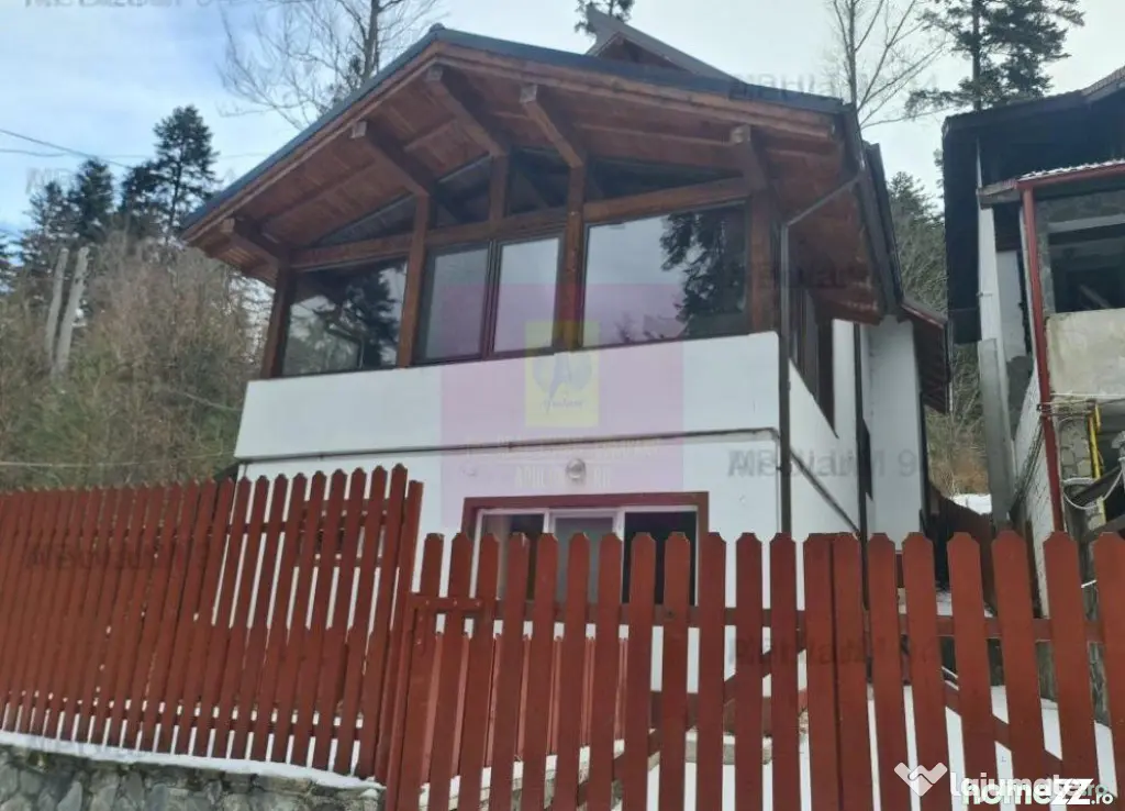 Vilă de vânzare in Sinaia - Zona Cumpătu