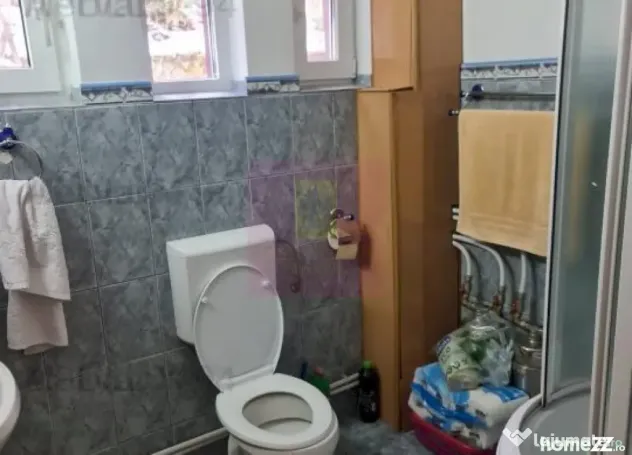 Vilă de vânzare in Sinaia - Zona Cumpătu