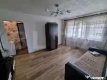 Apartament de vanzare, cu 2 camere semidecomandat, 38 mp, zo