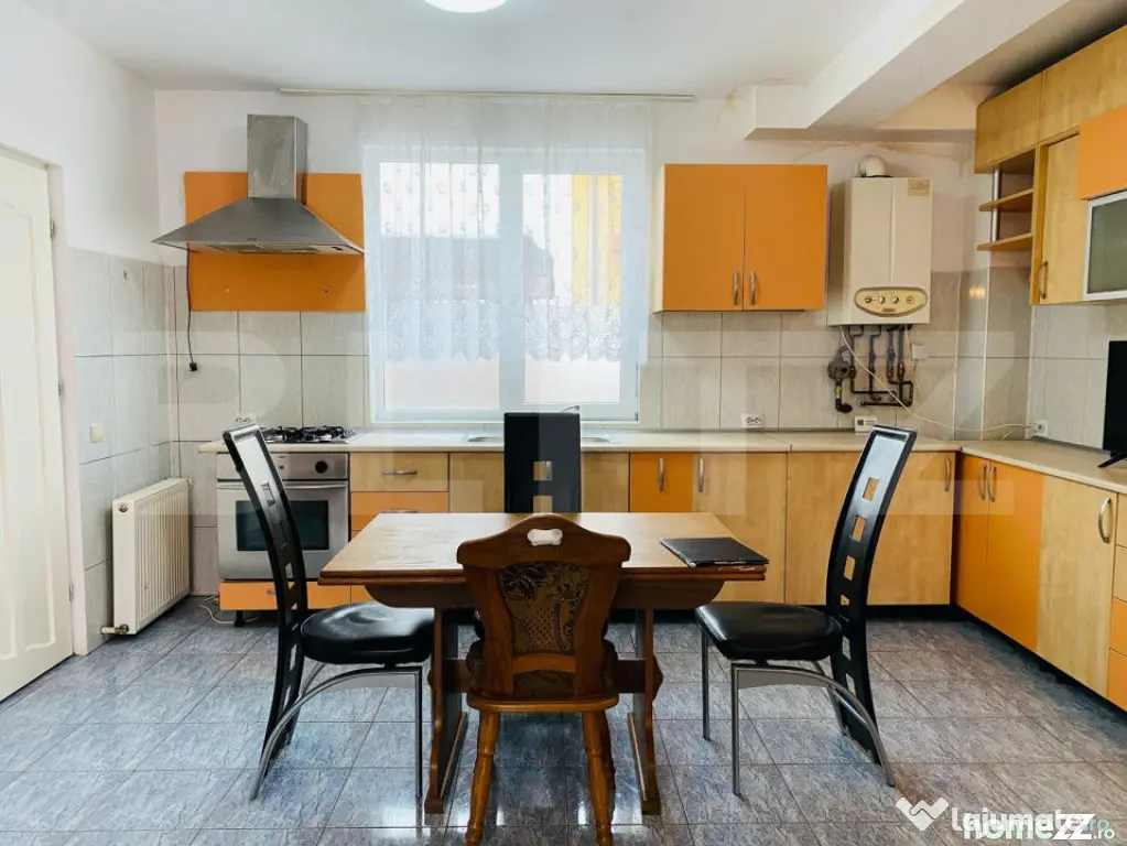 Casa individuala, 180 mp utili, 600 mp curte, parcare, zona - Cluj-Napoca (Cluj)