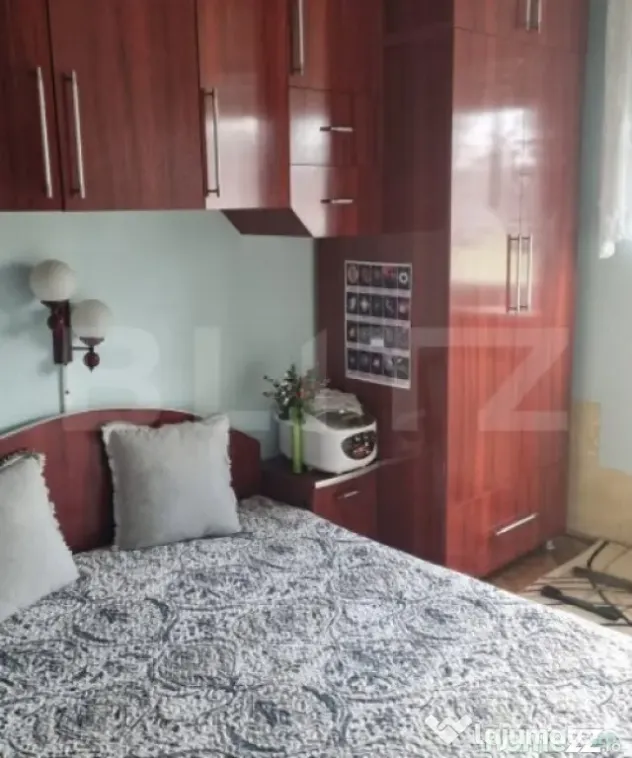 Apartament de vanzare, cu 3 camere, 91 mp, zona Bl. Closca - Satu Mare (Satu-Mare)