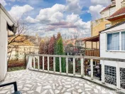 Apartament 4 camere spațioase, curte, zona Piata Catedralei 