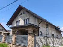 Casa individuala 4 camere, 200mp, Radauti