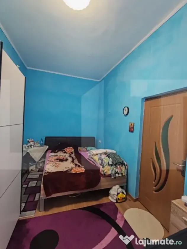 Apartament de vanzare, cu 2 camere, 55 mp, zona Sinaia
