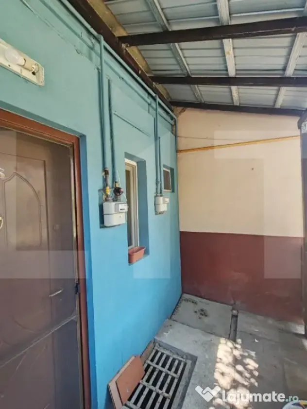 Apartament de vanzare, cu 2 camere, 55 mp, zona Sinaia