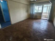 Apartament de vanzare, cu 3 camere spațios, etaj 1, zona P