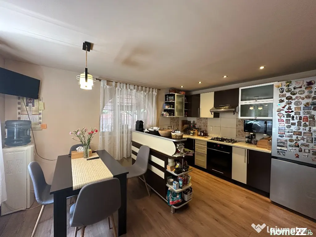 VIGAFON - Casa 3 camere Paltinis-Ienachita Vacarescu - Ploiesti (Prahova)