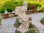 Statuetă domnița cu ulcea, galben patinat, model S16. 