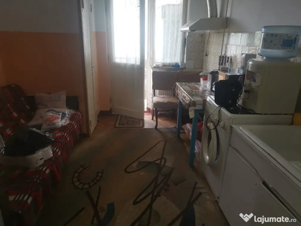 Apartament 2 camere confort 1 Viziru 1 ,etaj 3/4