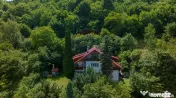 Vânzare 2 construcții, teren 3140 mp, în Centrul Istor... 