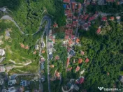 Vanzare două vile, cu potential investitional în Brașo... 