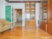 Vanzare două vile, cu potential investitional în Brașo... 