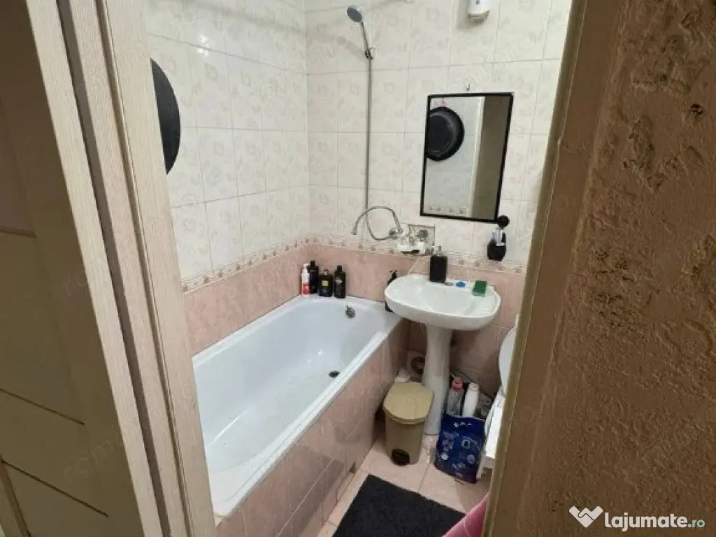 1 camera in zona Take Ionescu