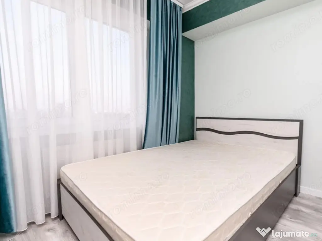 3 camere in zona Piata Maria