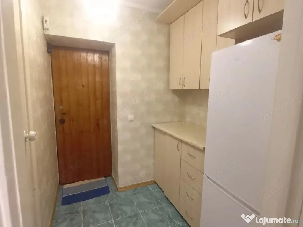 1 camera in zona Complexului Studentesc