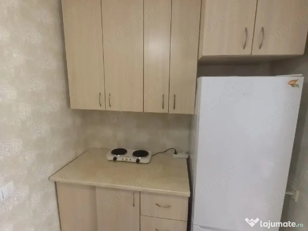 1 camera in zona Complexului Studentesc