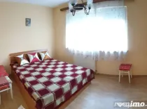2 camere in zona Dambovita