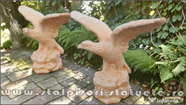 Statuetă vultur, acvilă, șoim, galben patinat, model S35.