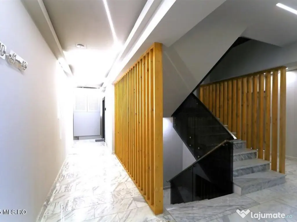 Mamaia Nord - Lotus Studios, 2 camere langa mare, 56 Mp, ...