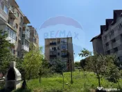 Bloc P+4 de vanzare, 40 apartamente, 2300 mp utili, BABADAG 