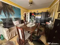 Apartament de vanzare, cu 3 camere, 2 balcoane, 67 mp, zona