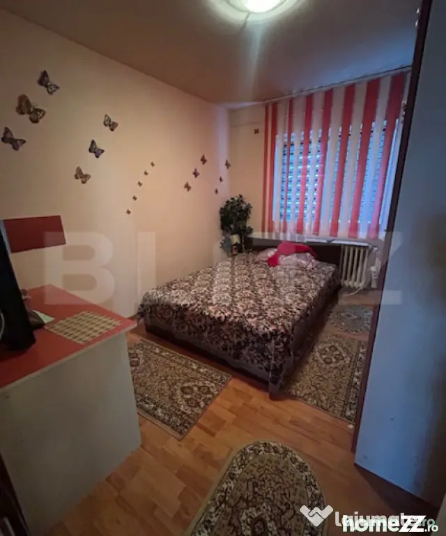 Apartament de vanzare, cu 3 camere, 2 balcoane, 67 mp, zona