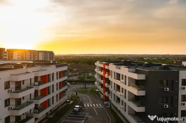 Proiect finalizat - îl vezi, îl iei, te muți- Ivory Re...