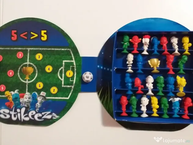 Colectii jucarii figurine stikeez strumpfi star wars gasca zurli submarin fotbal