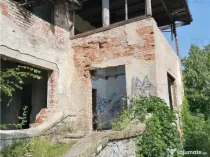 Teren 11230 m.p. Conac - necesita renovare