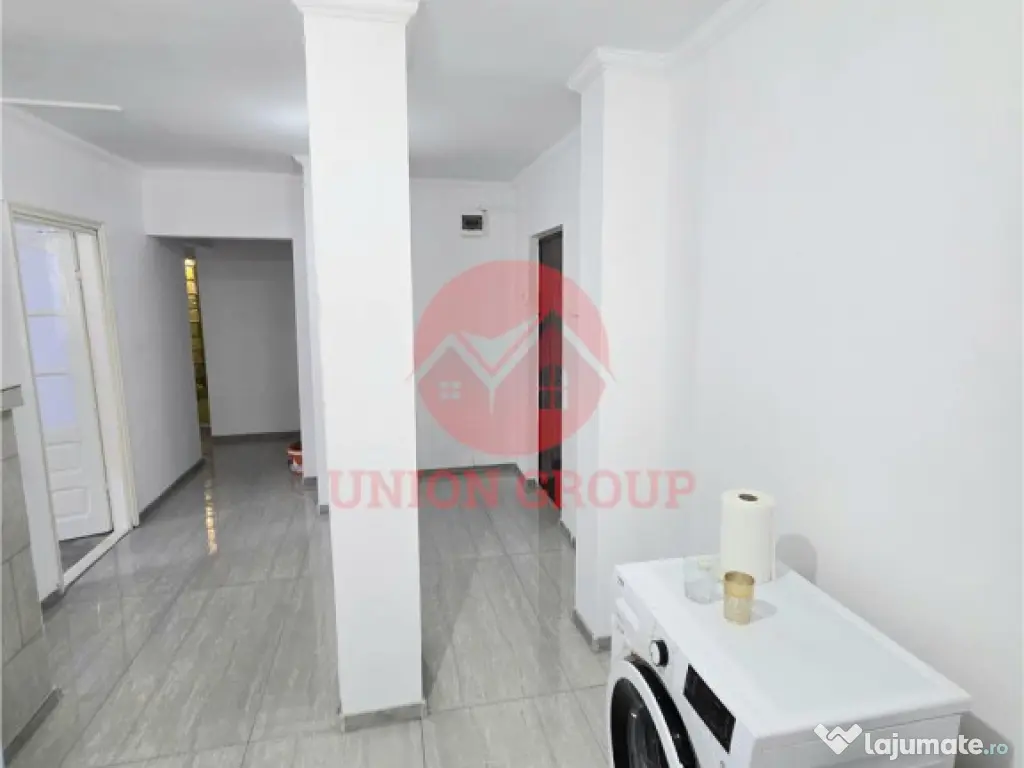 Apartament 2 Camere, Decomandat, Navodari