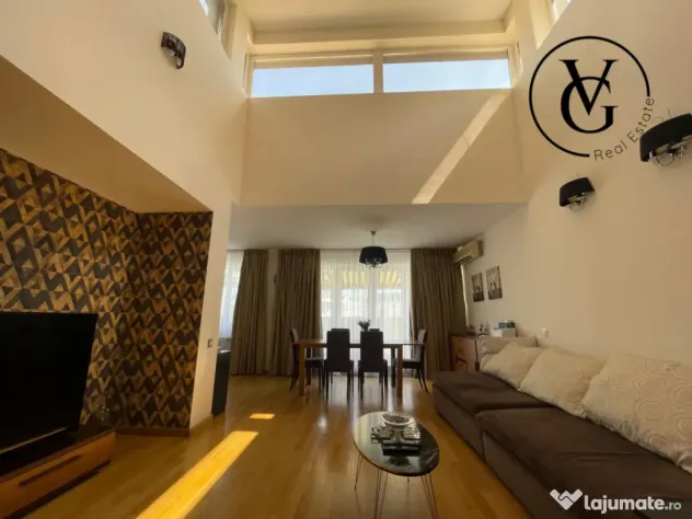 Apartament cu 5 camere si terasa spatioasa + 2 locuri de par