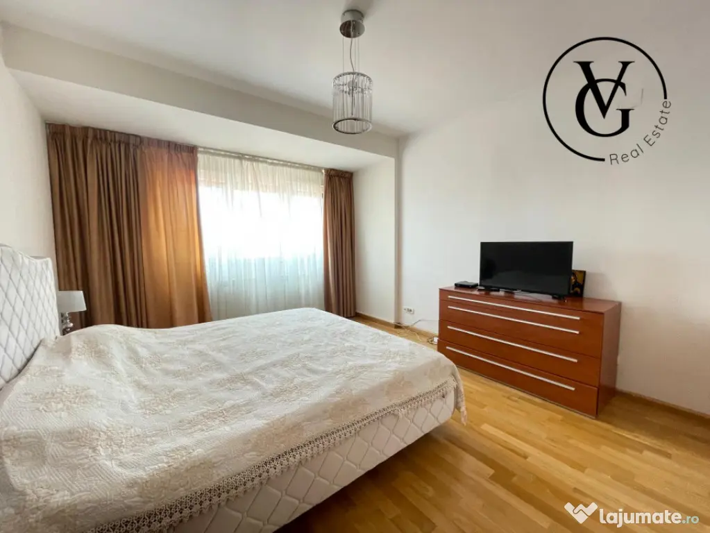Apartament cu 5 camere si terasa spatioasa + 2 locuri de par