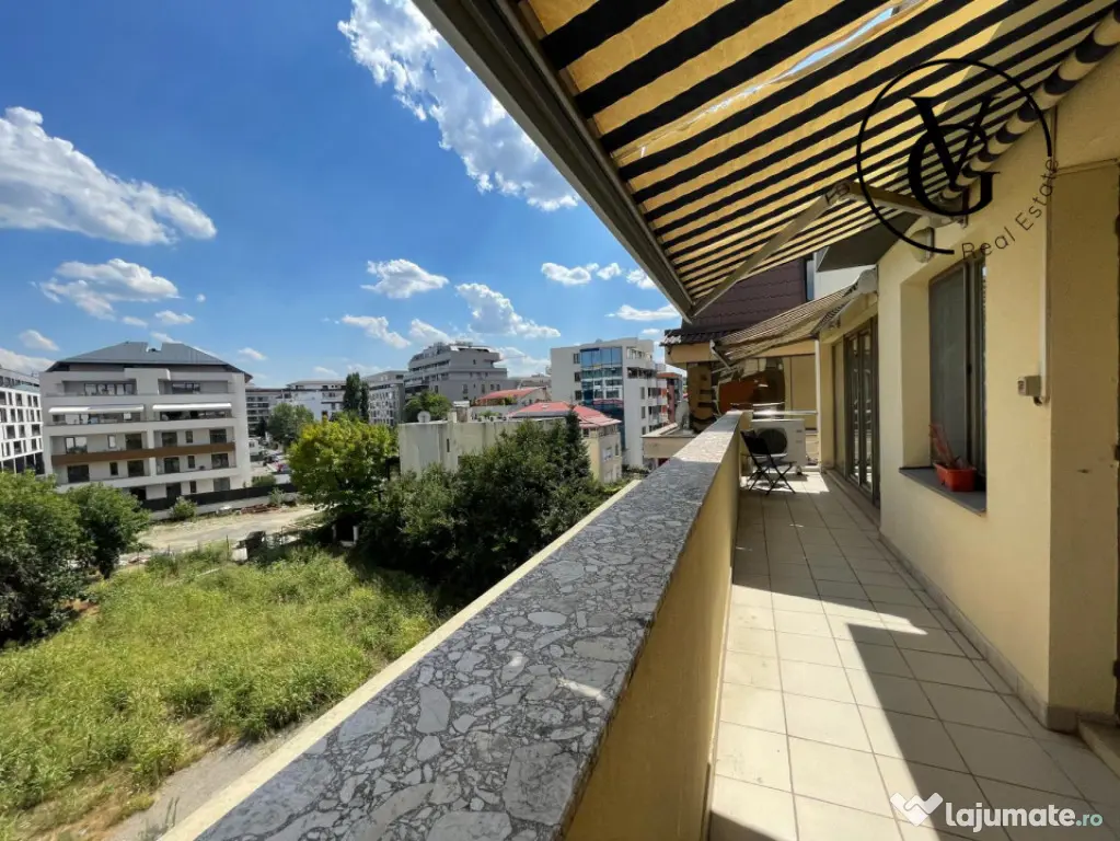 Apartament cu 5 camere si terasa spatioasa + 2 locuri de par
