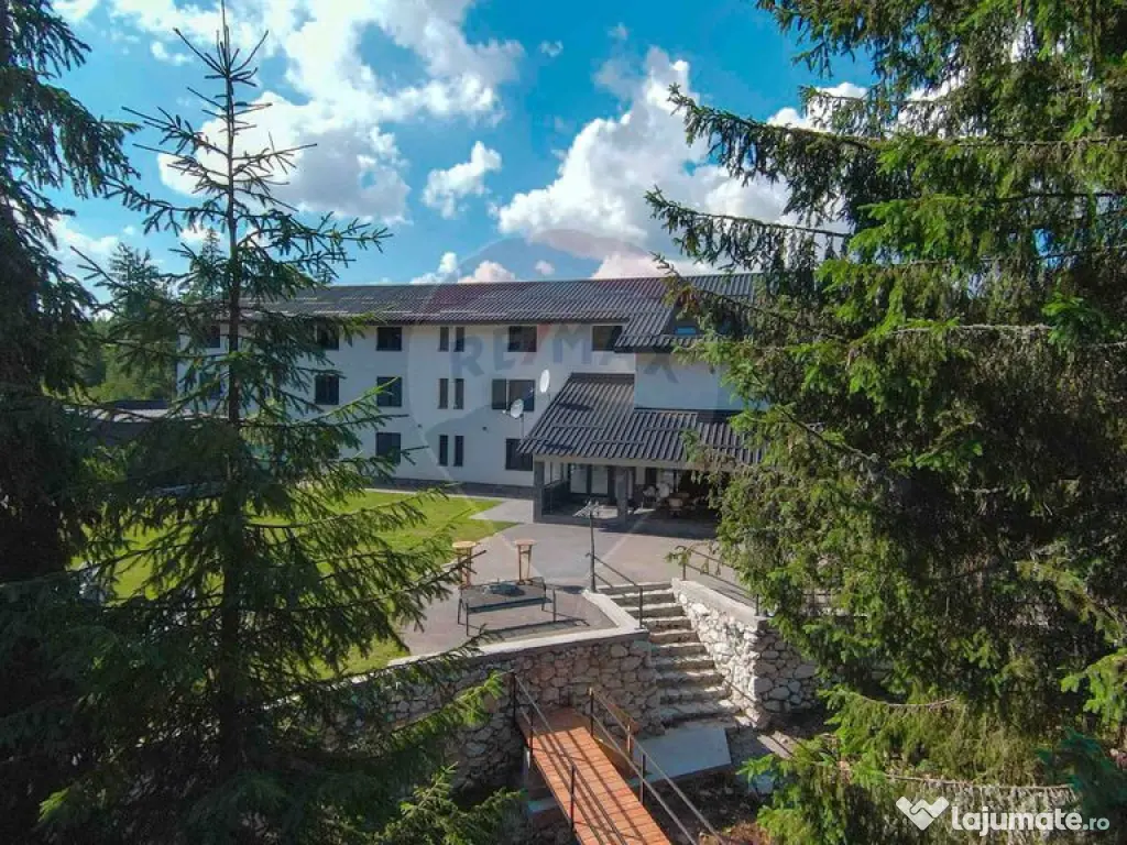 Hotel-Spa-Restaurant nou de Vânzare, 26 Camere, în Padiș,