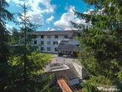 Hotel-Spa-Restaurant nou de Vânzare, 26 Camere, în Padiș, 