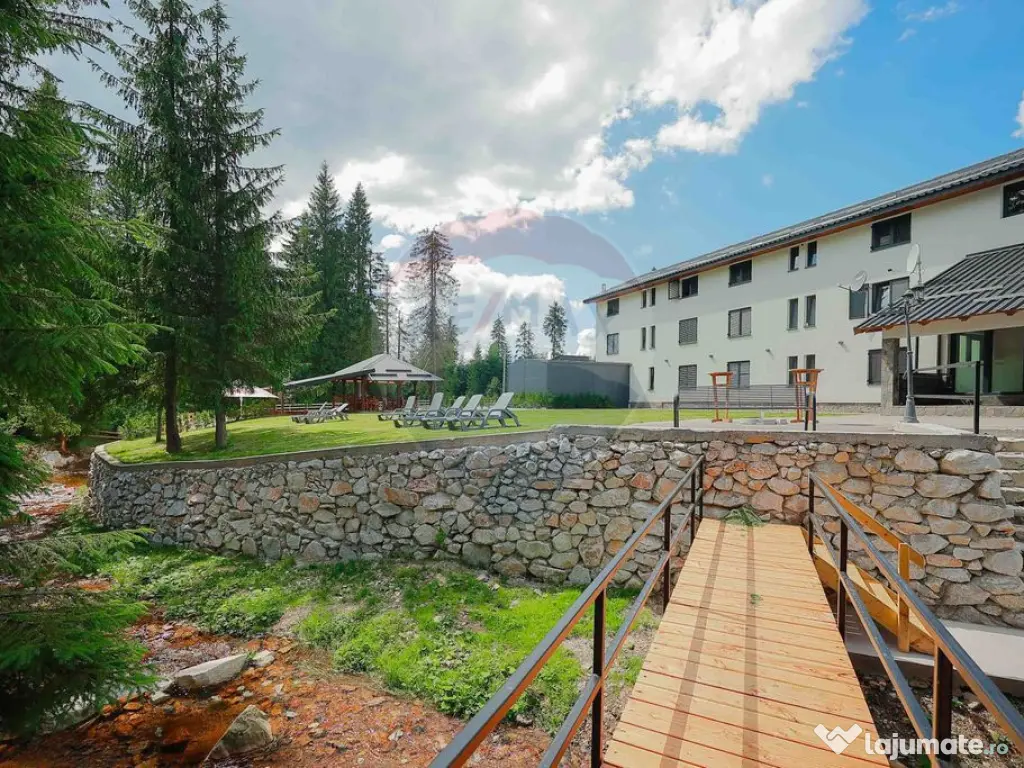 Hotel-Spa-Restaurant nou de Vânzare, 26 Camere, în Padiș,