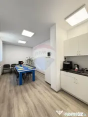 Vânzare Spațiu Birouri – 307 mp utili + teren 771 mp ... 