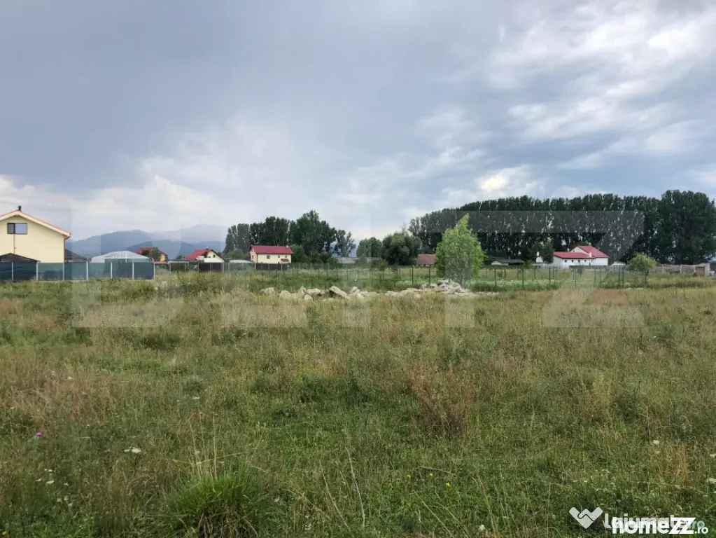Teren Intravilan de 500 mp în Sânpetru, Brașov – Zonă - Brasov (Brasov)